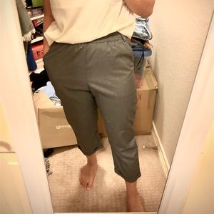 Grey High-waisted cropped trousers